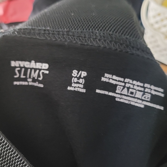 NYGARD SLIMS | wide waistband cuffed cropped stretch pants - Picture 7 of 7